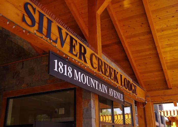 Silver Creek Lodge Canmore