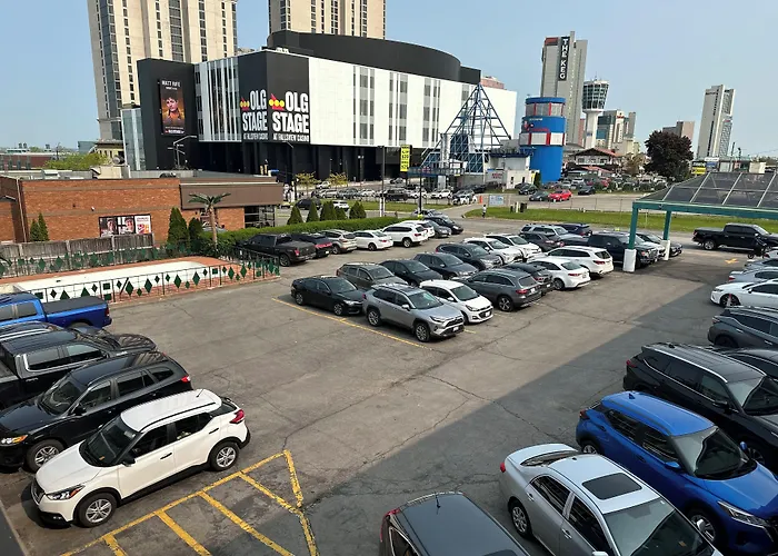 Rainbow Motor Inn - Fallsview Niagara Falls