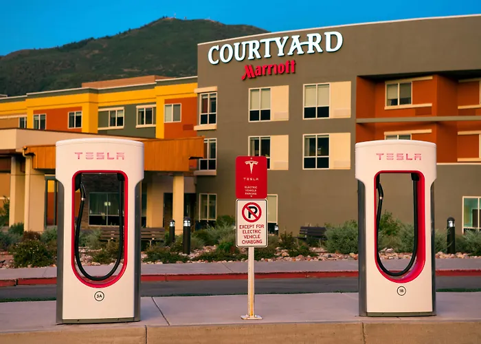 Courtyard By Marriott Glenwood Springs Hotel