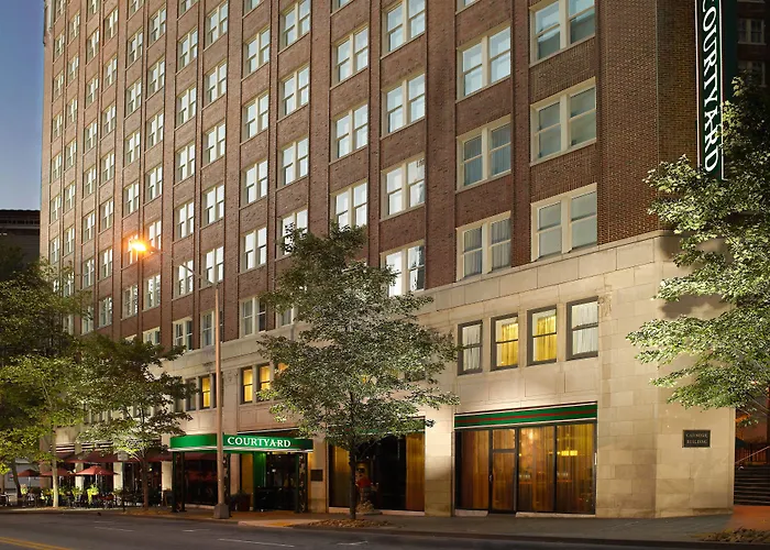 Courtyard By Marriott Atlanta Downtown Hotel