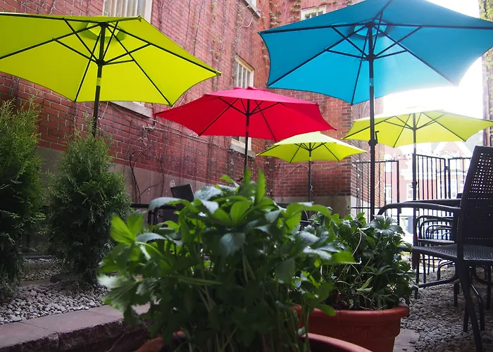 Auberge Aux Deux Lions Quebec City