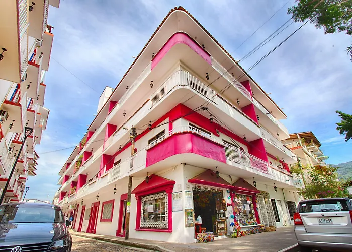 Suites Plaza Del Rio - Family Hotel Malecon Centro Puerto Vallarta
