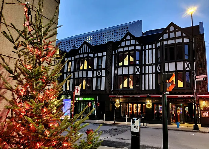 Hotel Chez Swann Montreal