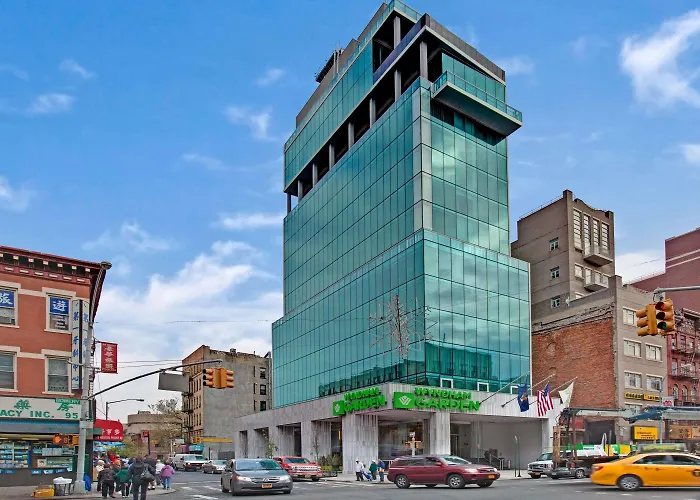 Wyndham Garden Chinatown Hotel New York
