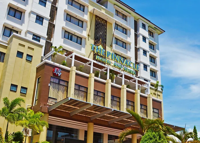 The Pinnacle Hotel And Suites Davao