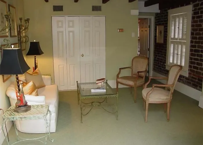 The Stephen Williams House Hotel Savannah