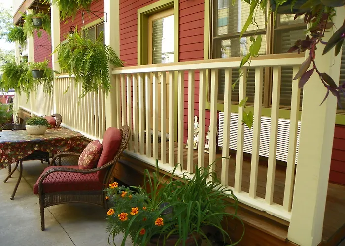 All Seasons Inn Eureka Springs