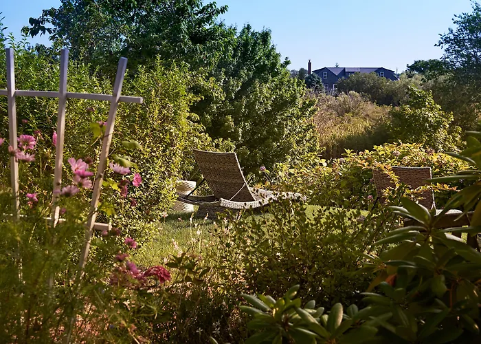 Cliff Lodge Nantucket