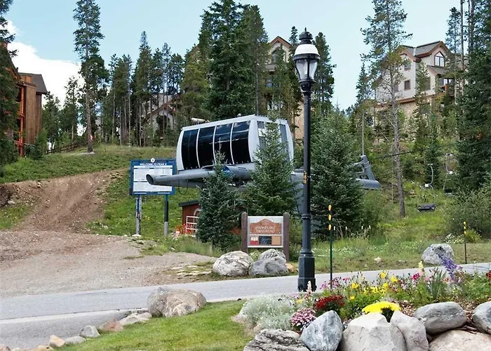 Tyra Ski In Out 4 Bedroom Condo Breckenridge