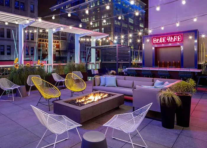 Aloft Philadelphia Downtown Hotel