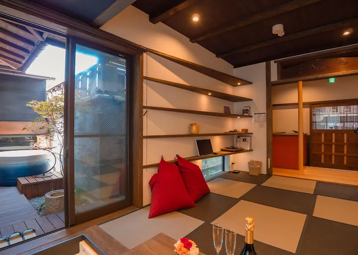 Kiraku Kyoto Gion Villa