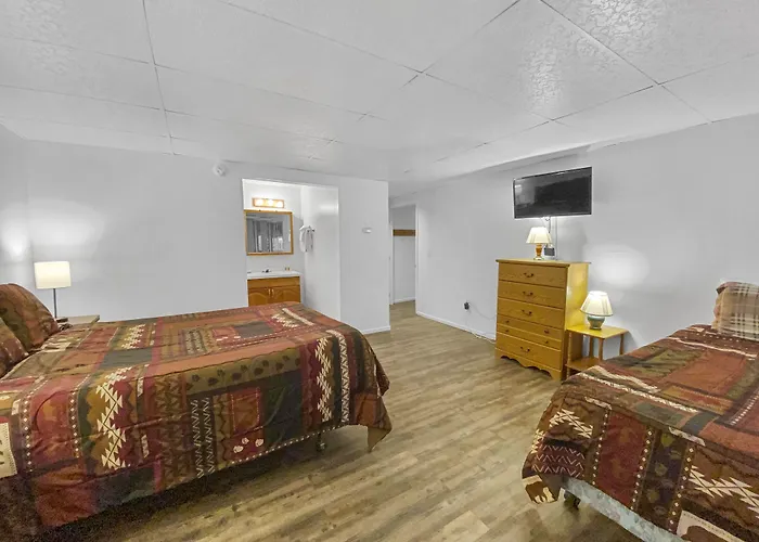 The Lift #210 - Lots Of Room - Pool And Hot Tub Access Breckenridge