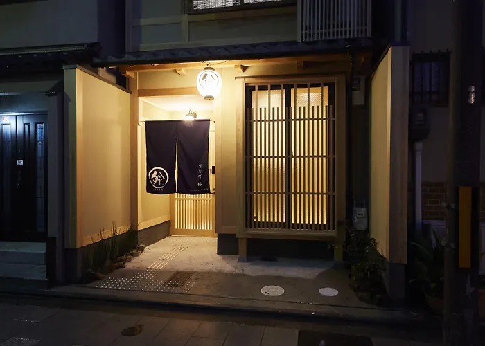 Rinn Miyagawacho Tsubaki Kyoto
