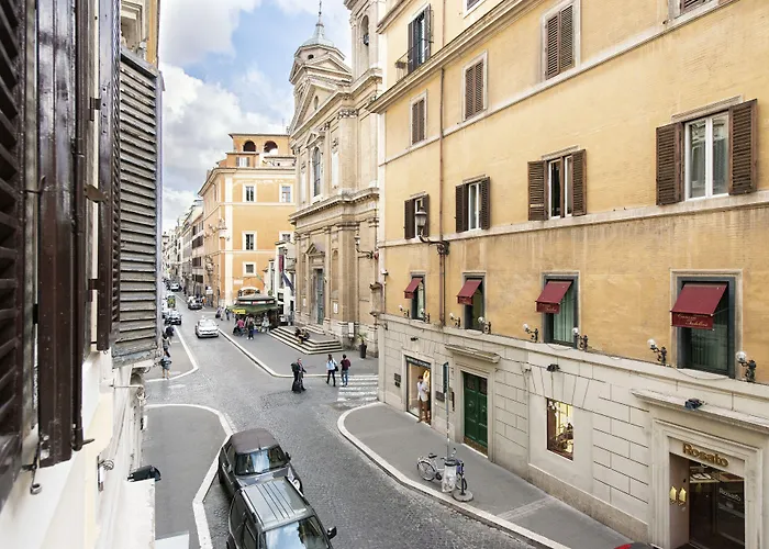 Canova Rooms In Spanish Steps Rome