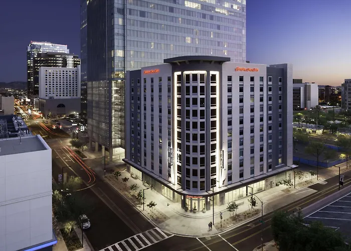 Hampton Inn & Suites Phoenix Downtown