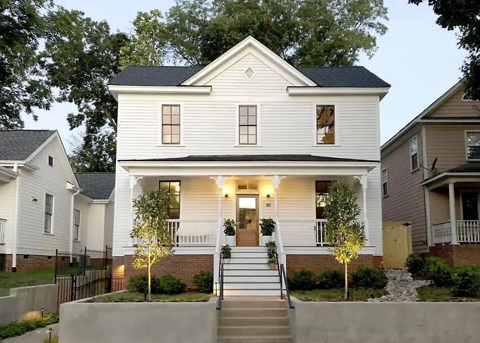 Guest House Raleigh- Adults Only