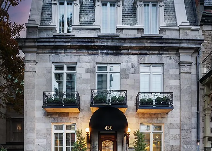 Hotel St-Thomas Montreal