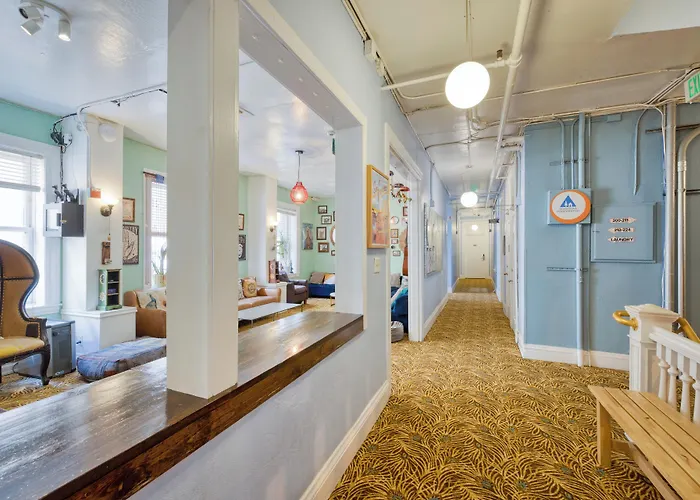 Hi San Francisco Downtown Hostel (Adults Only)