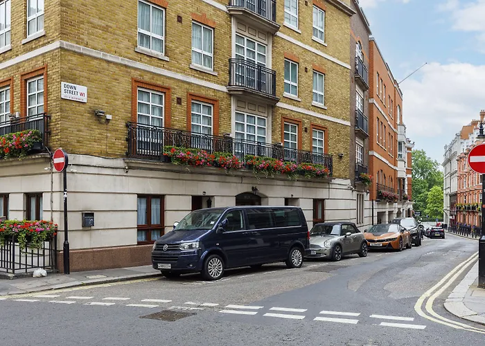 Carlton Court - Mayfair London