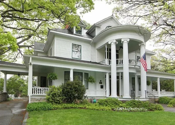 Double Oaks Bed & Breakfast Greensboro