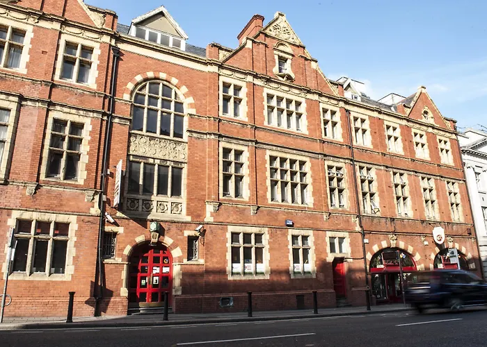 Kinlay House Dublin Hostel