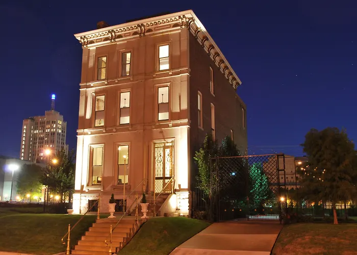 Grand Center Inn Saint Louis