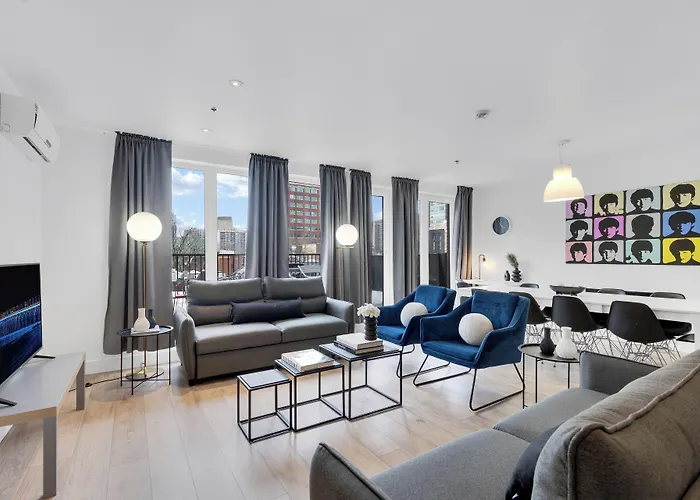 Liv Mtl Downtown Aparthotel Montreal