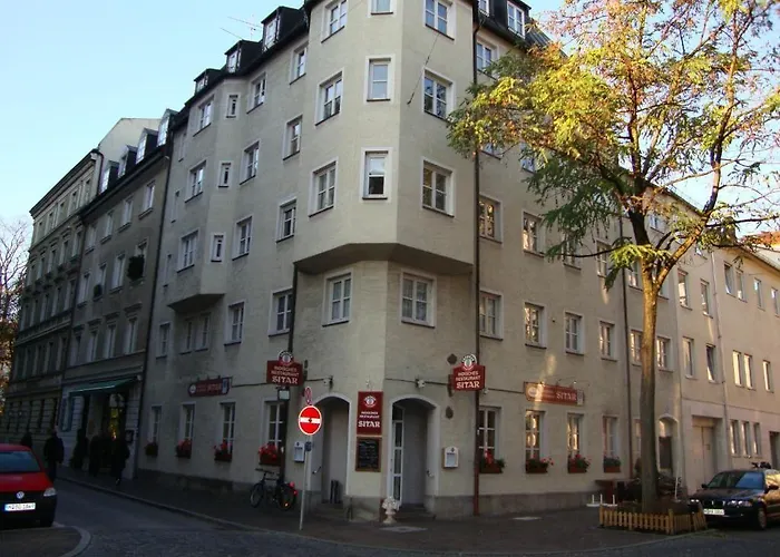 Pension Mona Lisa Munich