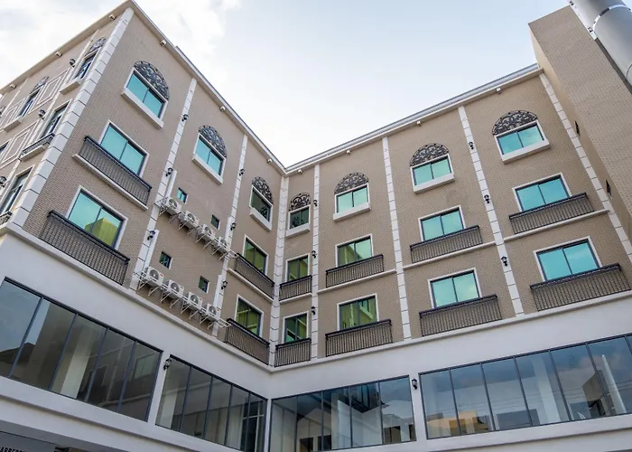 Hampton Suites Davao