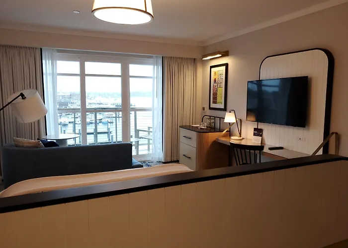 Brenton Hotel Newport
