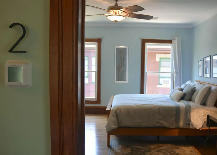 Art And Lodging South Bend
