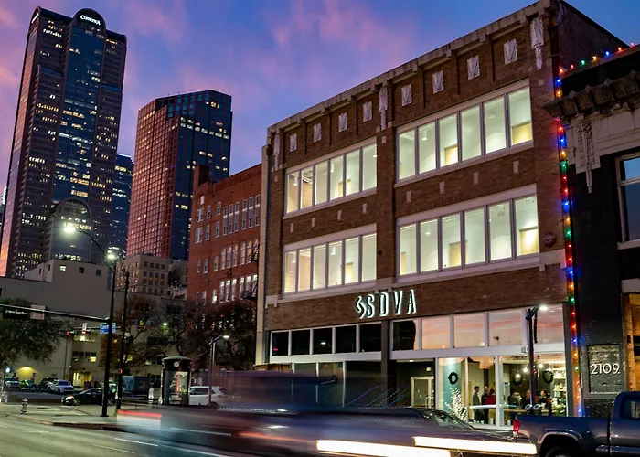 Sova Micro-Room & Social Hotel Dallas