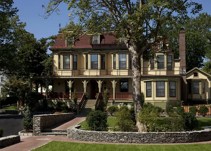 The Cliffside Inn Newport