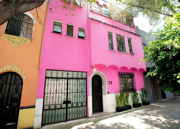 Hostal Fungi Casa Rosa Mexico City