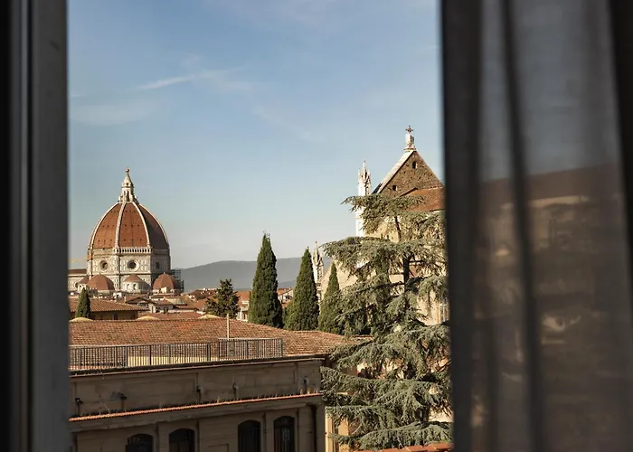 Plaza Hotel Lucchesi Florence