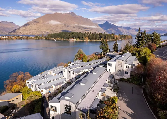 Mantra The Point Aparthotel Queenstown