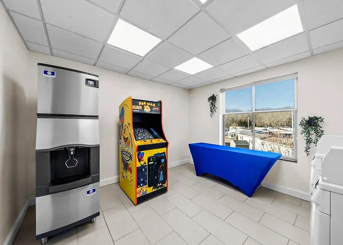 Comfort Inn & Suites Plainville-Foxboro