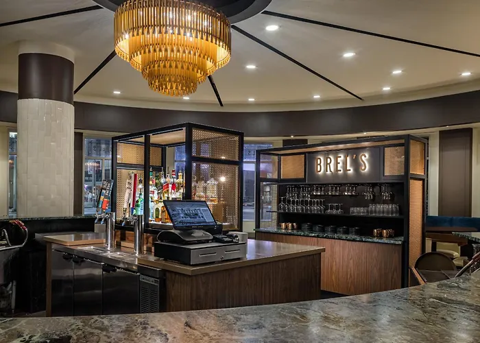 Crowne Plaza Cleveland At Playhouse Square By Ihg Hotel