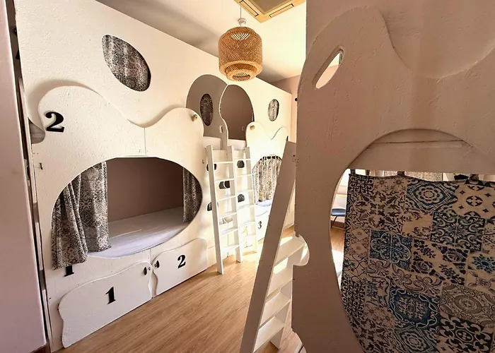 Sunset Destination Hostel Lisbon