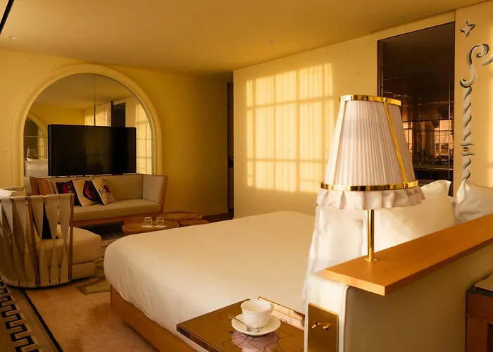 9Confidentiel Hotel Paris
