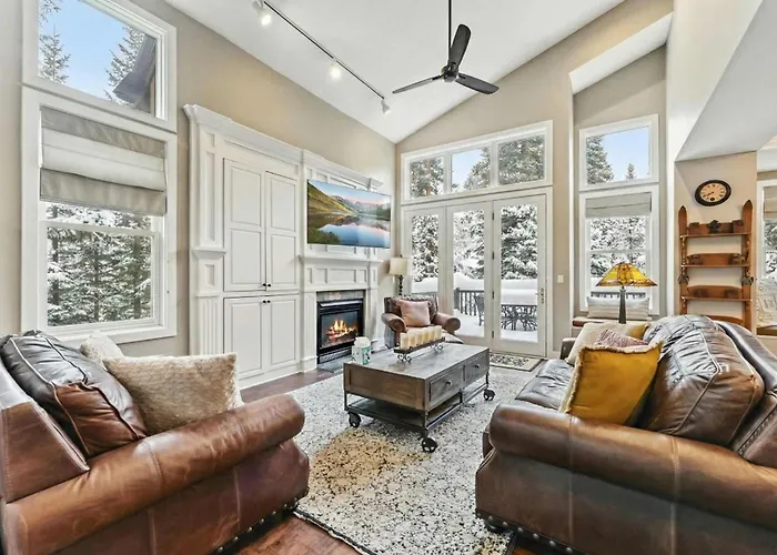 Luxurious Peak 8 Lodge 4Bdr Near Slopes With Private Hot Tub Breckenridge
