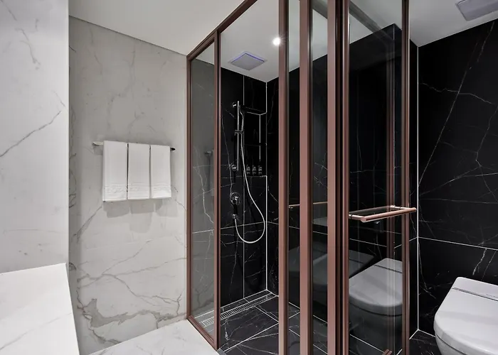 Hotel The Botanik Sewoon Myeongdong Seoul