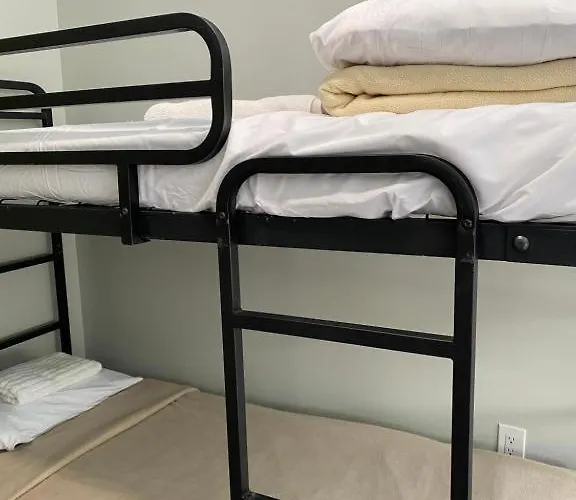 Mayflower Hospitality Hostel Washington