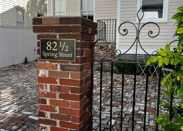 The Juliette - Luxury Historic Residence Charleston