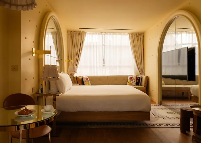 9Confidentiel Hotel Paris