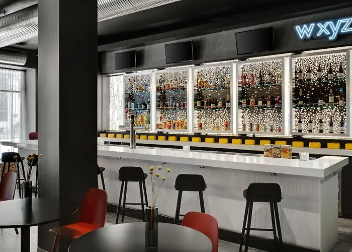 Aloft Indianapolis Downtown Hotel