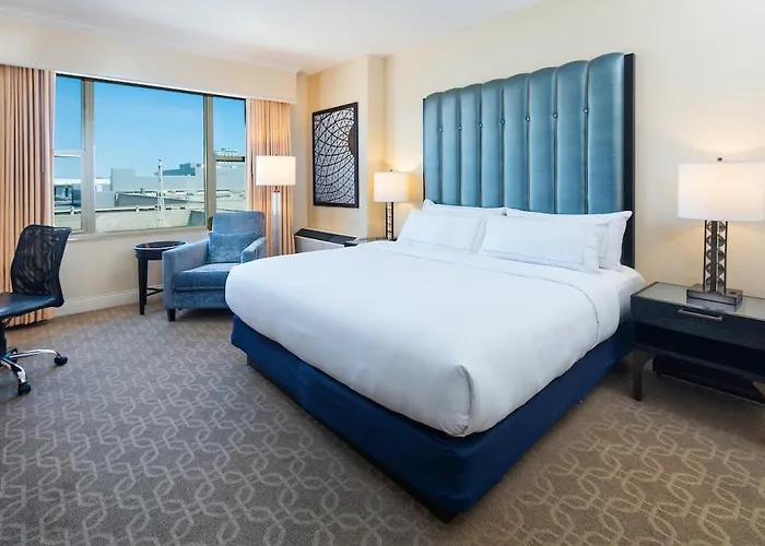 The Marc Hotel Milwaukee