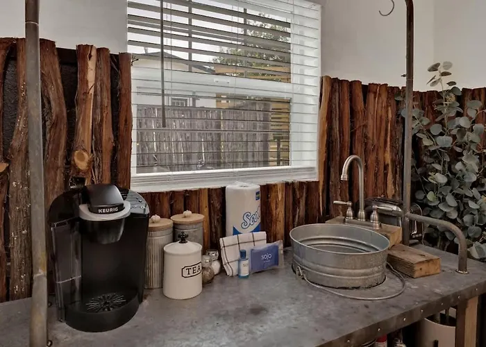 Poplar Place Soho With Hot Tub - 6 Blks To Main St Fredericksburg