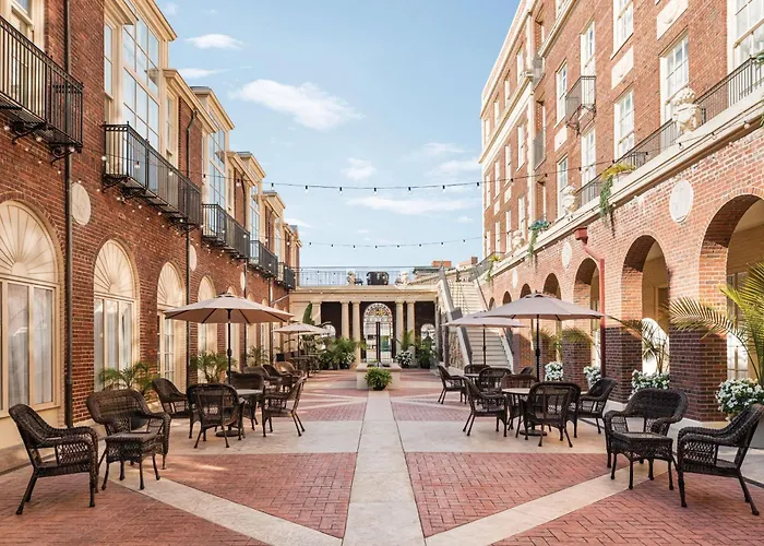 Magnolia Hotel Omaha