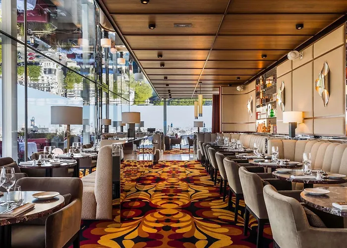 So/ Paris Hotel